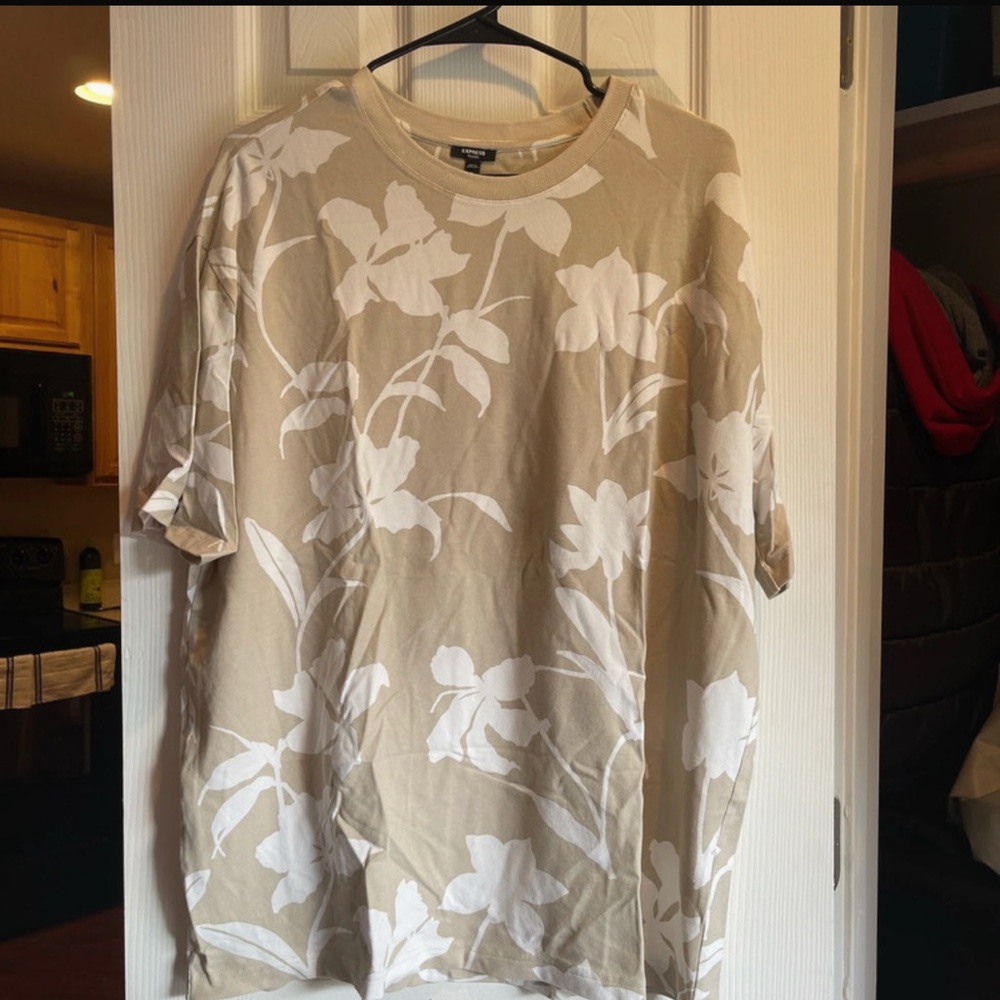 Express relaxed men t shirt